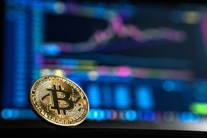 a comerciante de bitcoin emilia clarke estratégia para a binomo usando o sistema parabólico melhor lugar para negociar bitcoins